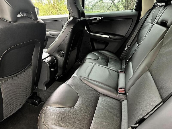 Used Volvo XC60 for sale - 73386768: Photo 15