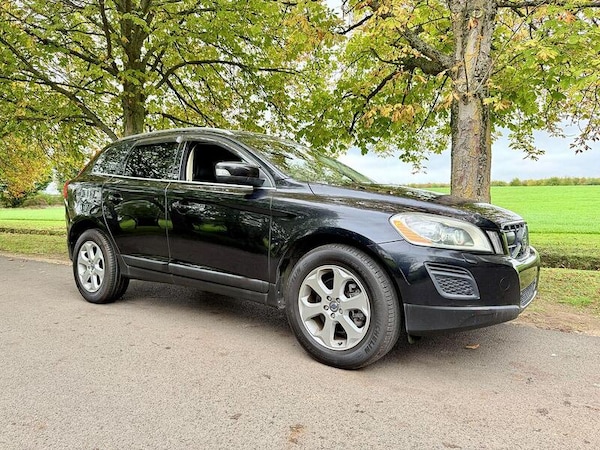 Used Volvo XC60 for sale - 73386768: Photo 1