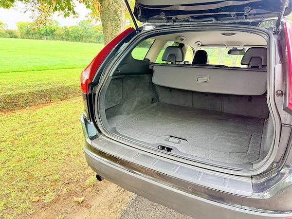 Used Volvo XC60 for sale - 73386768: Photo 27
