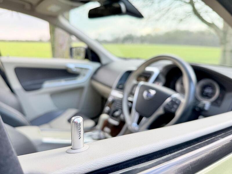 Used Volvo XC60 for sale - 77370298: Photo 15