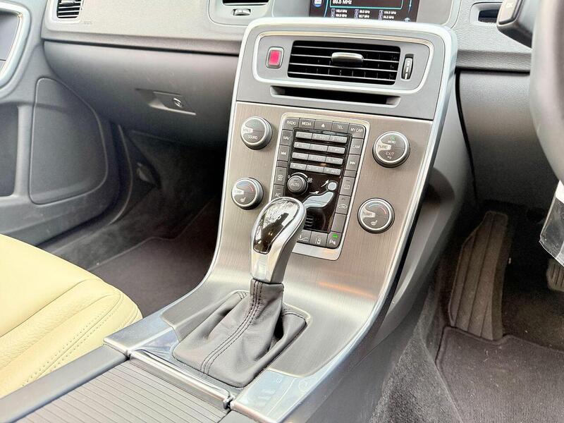 Used Volvo V60 2025 for sale - 76450365: Photo 19