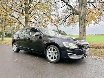 Used Volvo V60 2014 for sale - 76450365: Photo