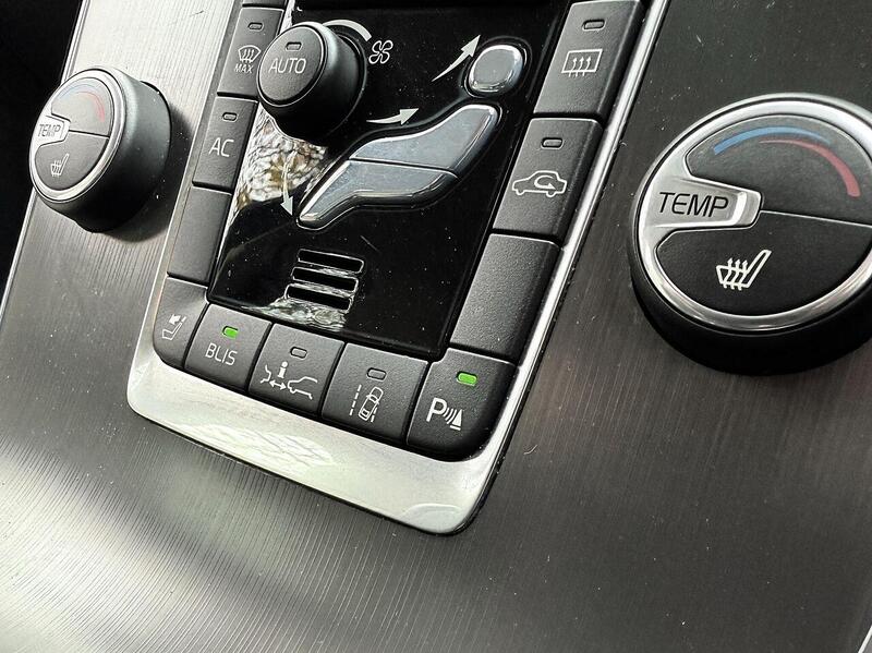 Used Volvo V60 2025 for sale - 76450365: Photo 28