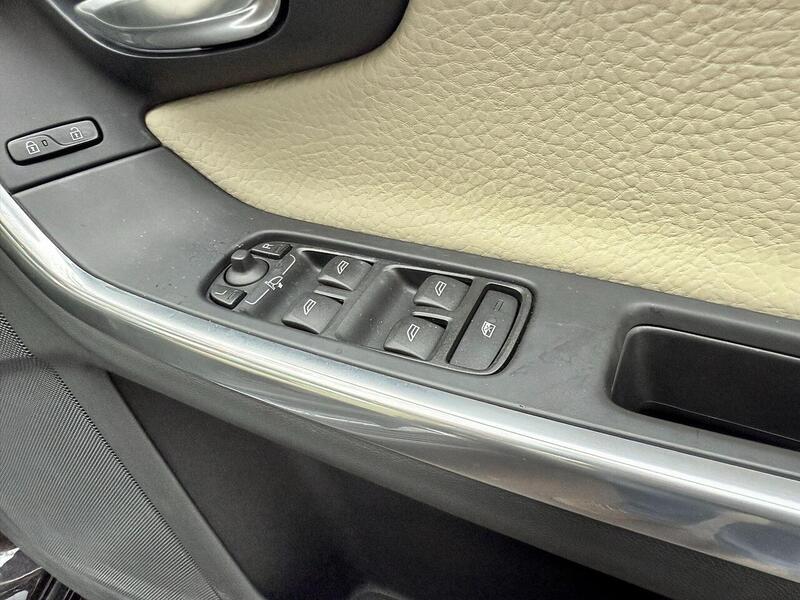 Used Volvo V60 2025 for sale - 76450365: Photo 29