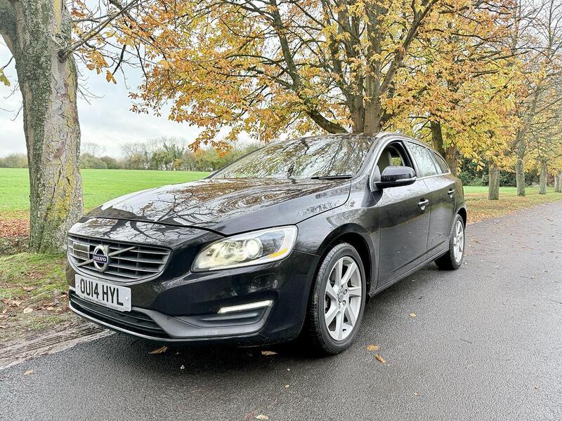 Used Volvo V60 2025 for sale - 76450365: Photo 3