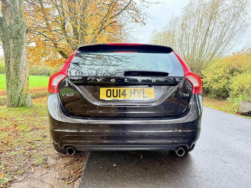 Used Volvo V60 2025 for sale - 76450365: Photo 8