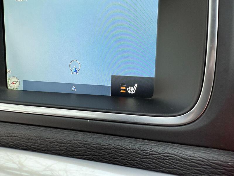 Used Volvo V40 Cross Country for sale - 76863535: Photo 31