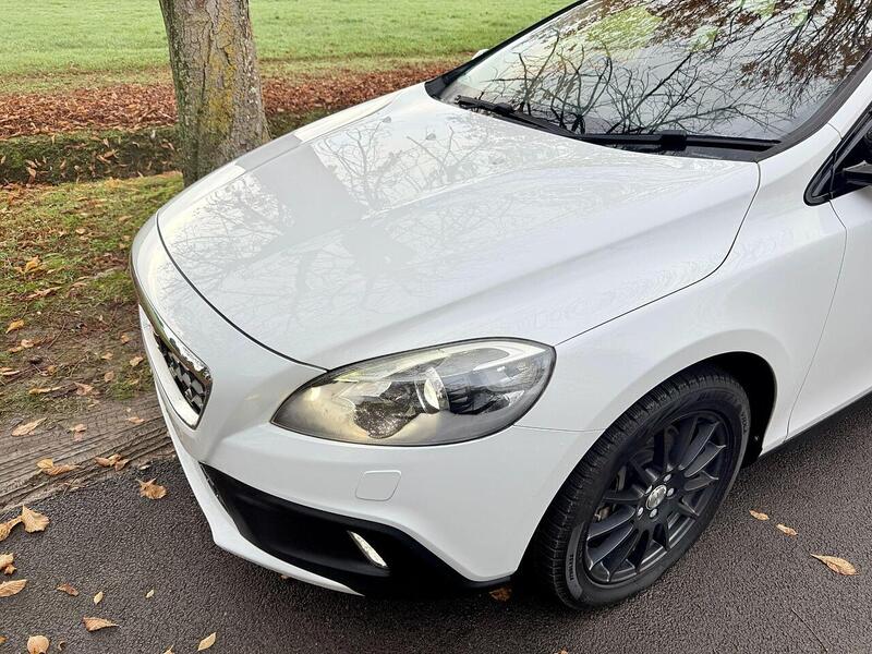 Used Volvo V40 Cross Country for sale - 76863535: Photo 9