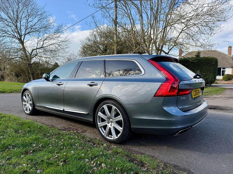 Used Volvo V90 2016 for sale - 77998383: Photo 5