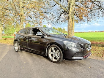 1.6 T4 R-Design Lux Nav Hatchback 5dr Petrol Powershift Euro 5 (s/s) (180 p