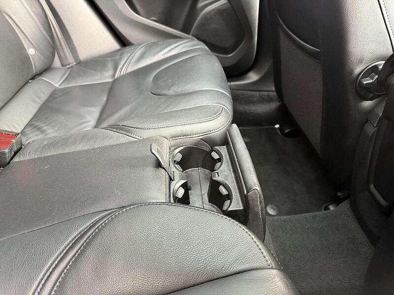 Used Volvo V40 for sale - 76663660: Photo 34