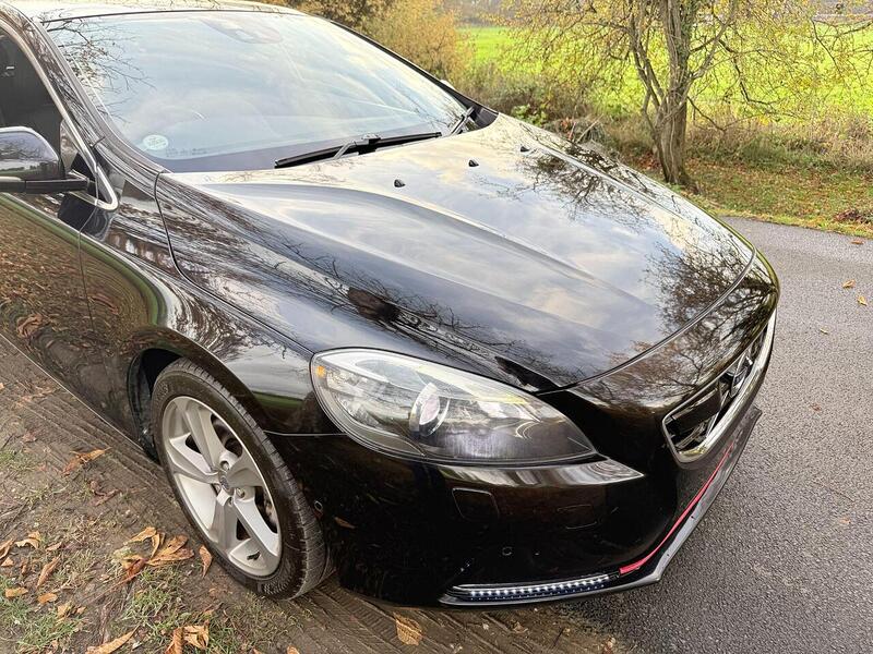 Used Volvo V40 for sale - 76663660: Photo 7