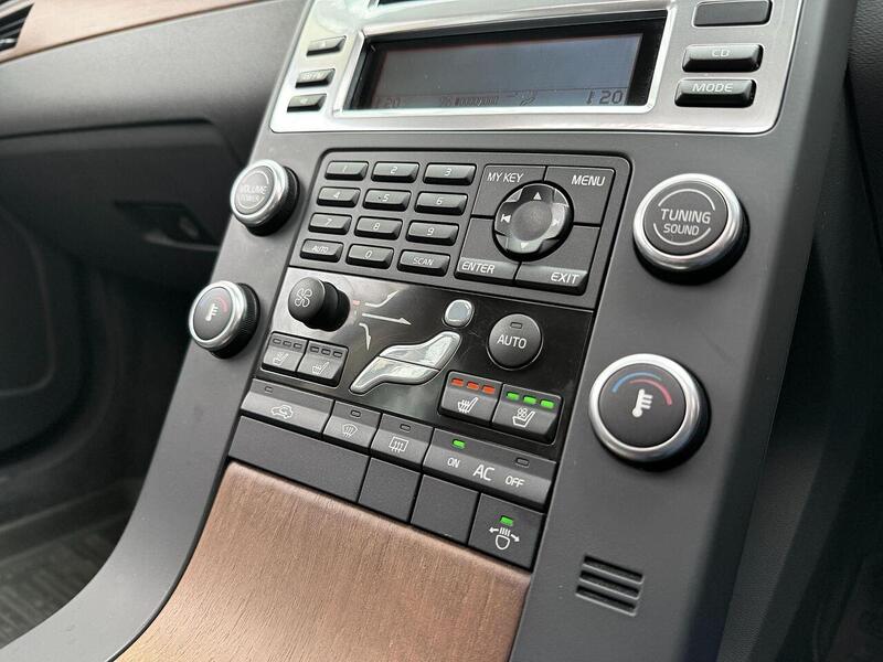 Used Volvo V70 for sale - 76510361: Photo 15