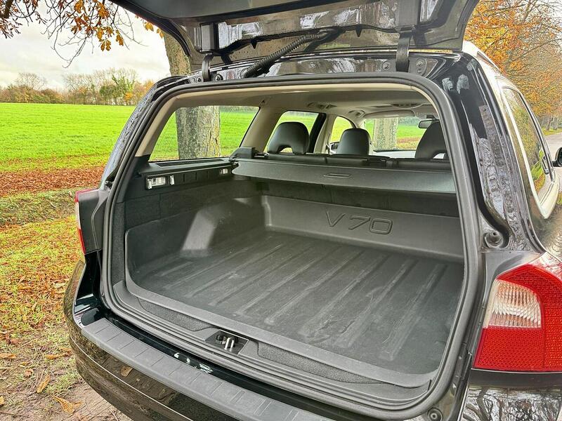 Used Volvo V70 for sale - 76510361: Photo 29