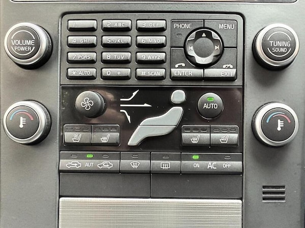Used Volvo V70 for sale - 76311205: Photo 48