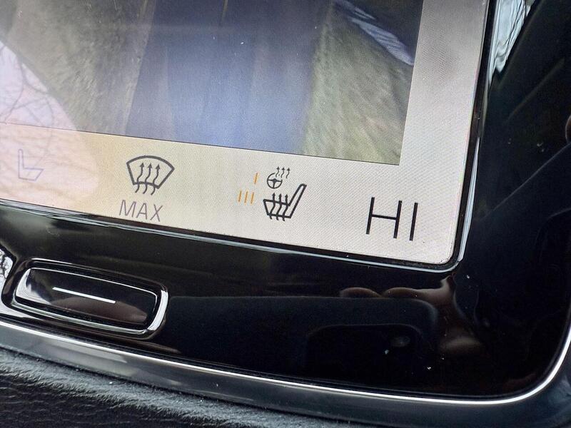 Used Volvo XC90 2015 for sale - 76946776: Photo 25