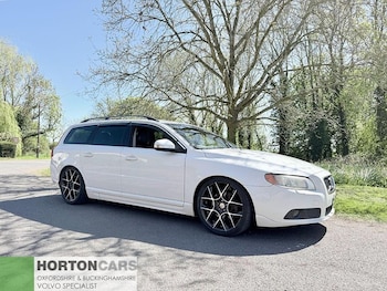 Used Volvo V70 2010 for sale - 78749957: Photo