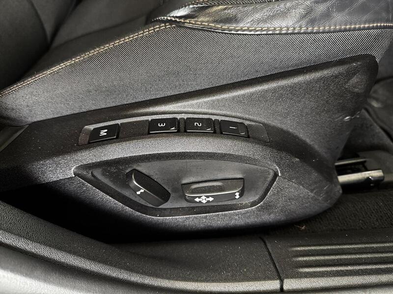 Used Volvo V40 Cross Country for sale - 76582955: Photo 22