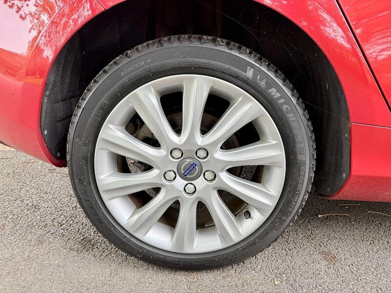 Used Volvo V40 for sale - 76863543: Photo 27