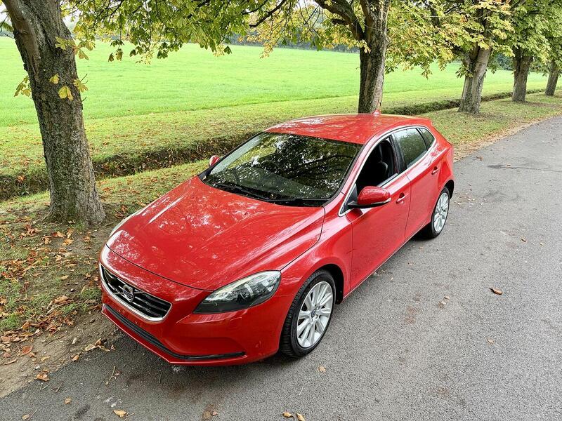 Used Volvo V40 for sale - 76863543: Photo 9