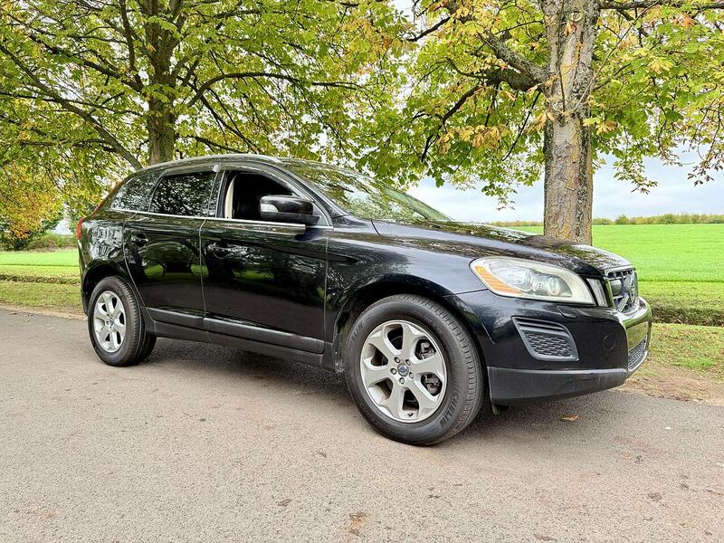Used Volvo XC60 for sale - 76477901: Photo 1