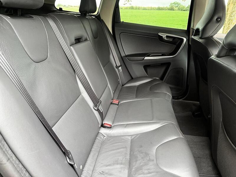 Used Volvo XC60 for sale - 76477901: Photo 14