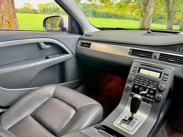 Used Volvo V70 for sale - 73387632: Photo 16