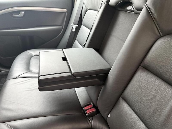 Used Volvo V70 for sale - 73387632: Photo 19