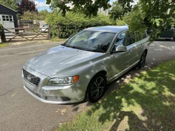 Used Volvo V70 2010 for sale - 73387632: Photo