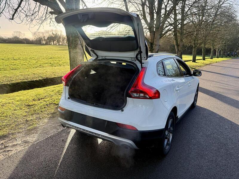 Used Volvo V40 Cross Country 2026 for sale - 77264086: Photo 12