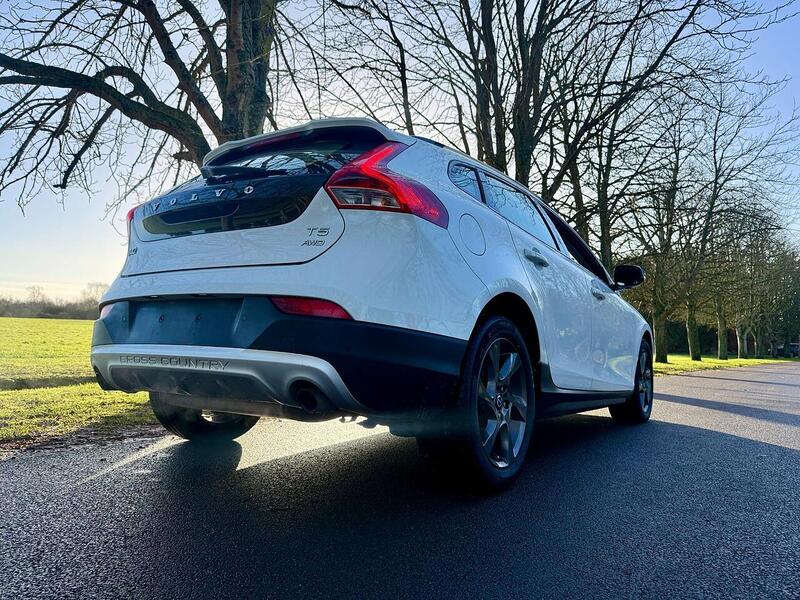 Used Volvo V40 Cross Country 2026 for sale - 77264086: Photo 13