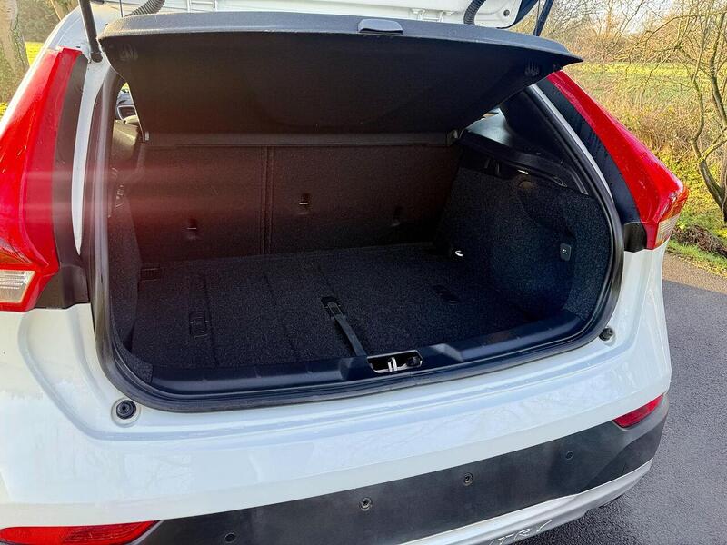 Used Volvo V40 Cross Country 2026 for sale - 77264086: Photo 35