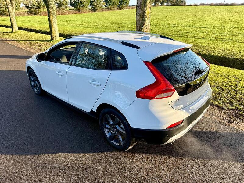 Used Volvo V40 Cross Country 2026 for sale - 77264086: Photo 8