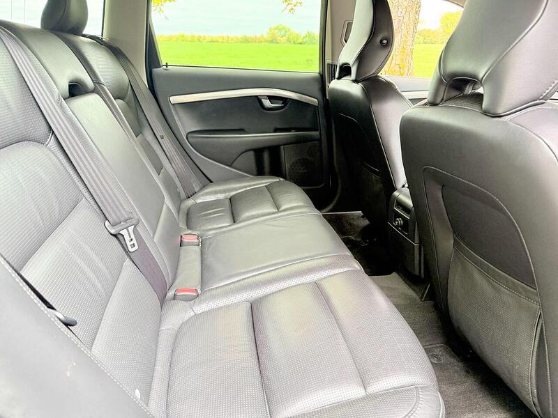 Used Volvo V70 2025 for sale - 77264079: Photo 19