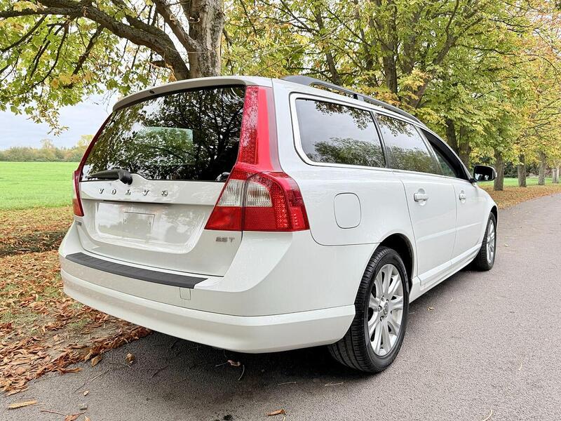 Used Volvo V70 2025 for sale - 77264079: Photo 9