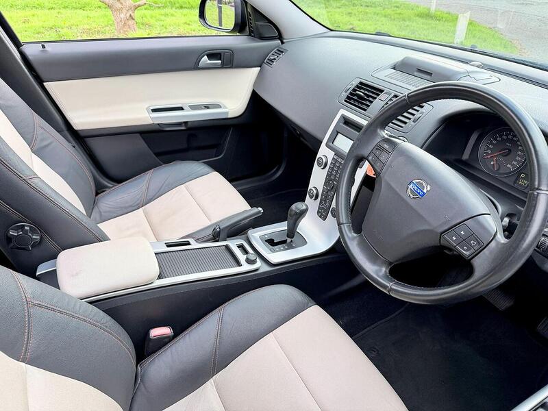 Used Volvo V50 for sale - 78210757: Photo 13