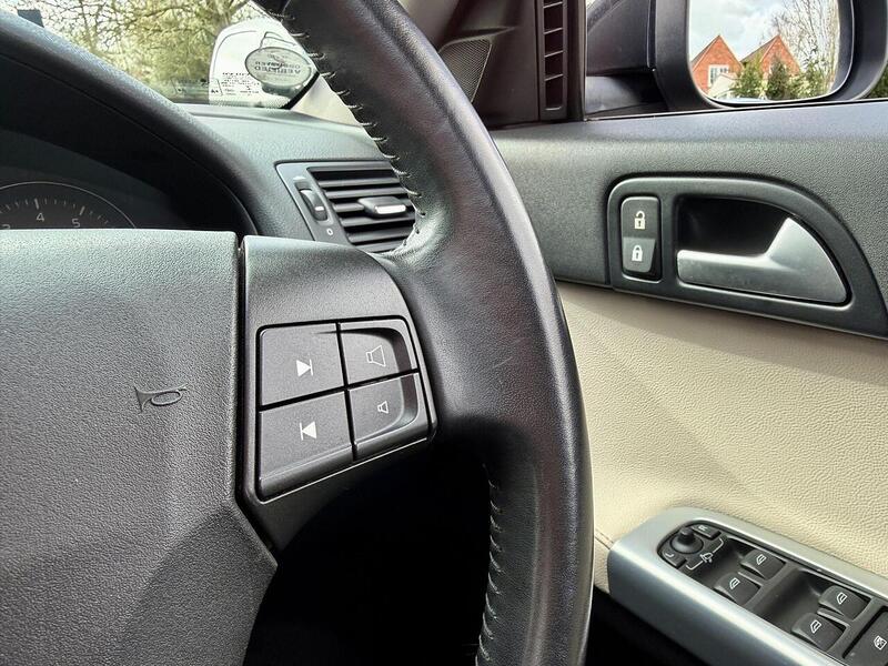 Used Volvo V50 for sale - 78210757: Photo 17