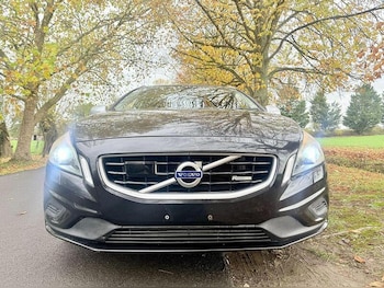 Used Volvo V60 2013 for sale - 76430475: Photo