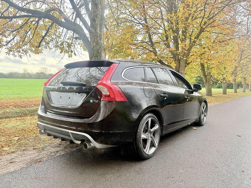 Used Volvo V60 for sale - 76430475: Photo 8