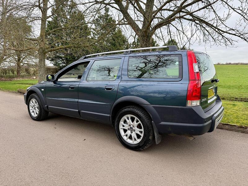 Used Volvo XC70 2005 for sale - 77735203: Photo 10