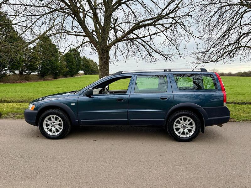 Used Volvo XC70 2005 for sale - 77735203: Photo 11