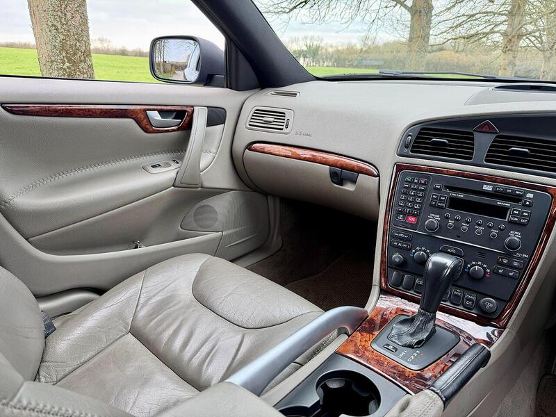 Used Volvo XC70 2005 for sale - 77735203: Photo 20