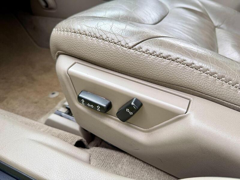 Used Volvo XC70 2005 for sale - 77735203: Photo 29