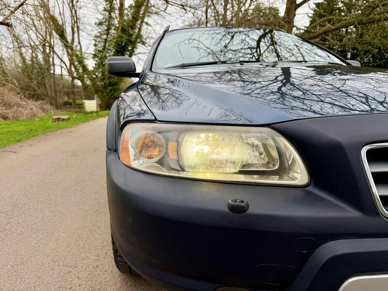 Used Volvo XC70 2005 for sale - 77735203: Photo 43