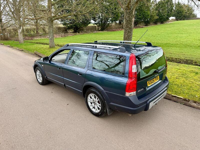 Used Volvo XC70 2005 for sale - 77735203: Photo 6