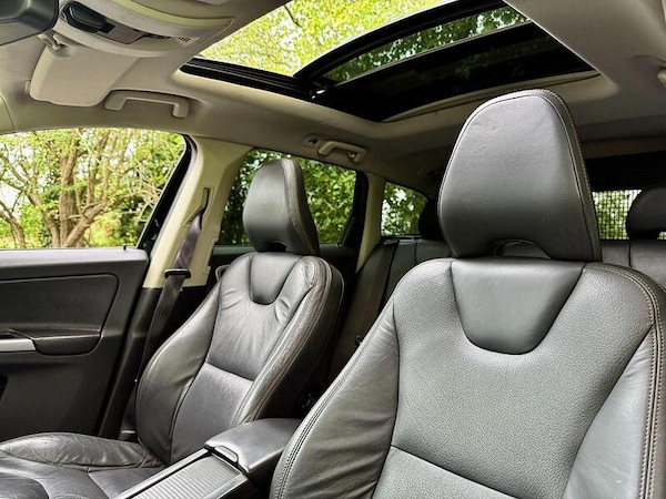 Used Volvo XC60 for sale - 76311196: Photo 37