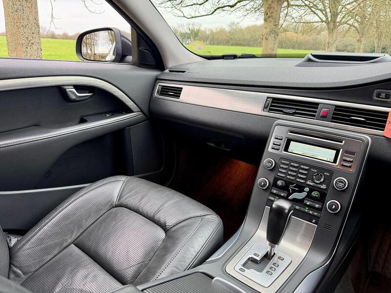 Used Volvo V70 2024 for sale - 77735205: Photo 19