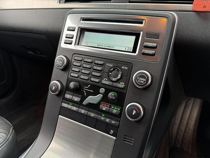 Used Volvo V70 2024 for sale - 77735205: Photo 38