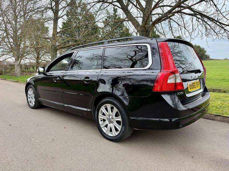 Used Volvo V70 2024 for sale - 77735205: Photo 6