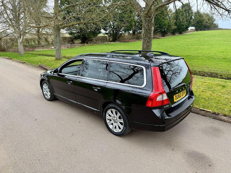 Used Volvo V70 2024 for sale - 77735205: Photo 9